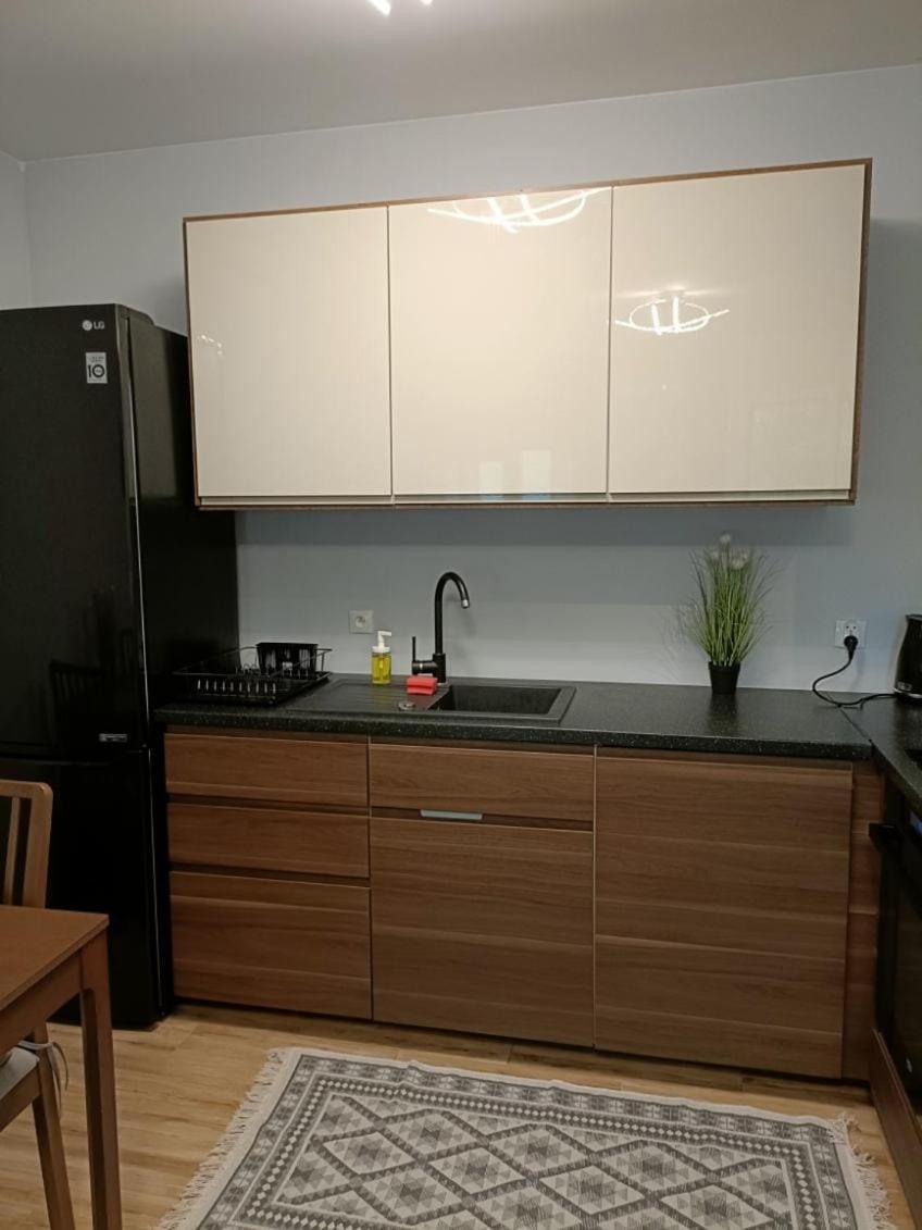 Powstancow 32 Apartment Zielonka  Bagian luar foto
